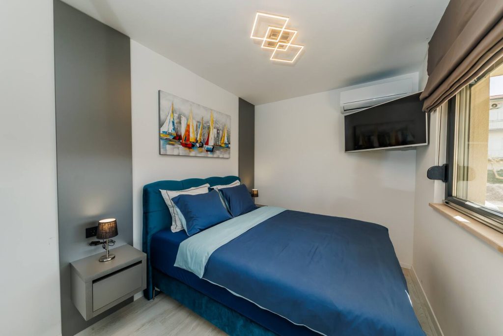 45a3010c-5ff7-41c4-8cb1-2ea4bc9350e3